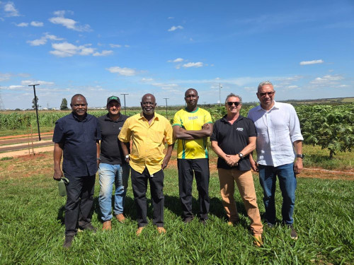 Universidade do Agro recebe comitiva da Nigéria e amplia cooperação tecnológica no setor produtivo