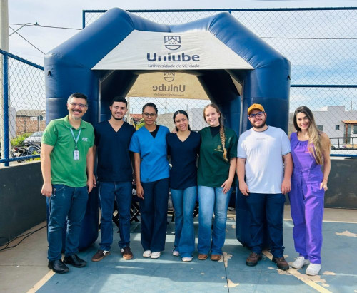 Ação no bairro Girassóis IV promove atendimentos veterinários e formação prática de alunos