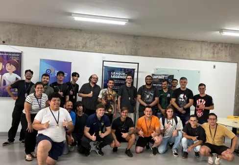 Aluno de Medicina Veterinária idealiza campeonato de LoL que movimentou o campus aeroporto