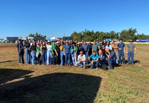 Alunos da Universidade do Agro participam da 30ª edição da Agrishow
