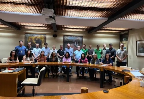 Universidade do Agro recebe coordenador de Medicina Veterinária da CAPES
