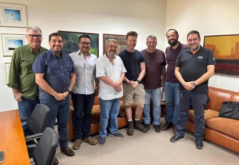 Universidade do Agro recebe estação meteorológica de empresa inglesa
