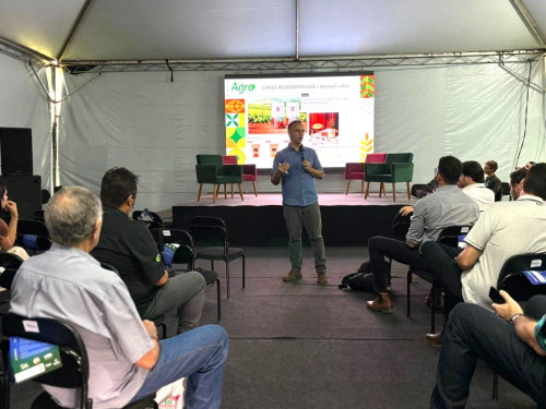 Universidade do Agro marca presença no evento Innova Café em Franca (SP)